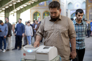 استاندار کرمانشاه: قانون مبنای کار در انتخابات ریاست جمهوری است