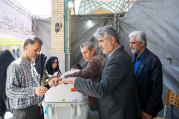 استاندار تهران: نتیجه انتخابات مجلس در حوزه ورامین تا ۲ روز آینده اعلام می‌شود