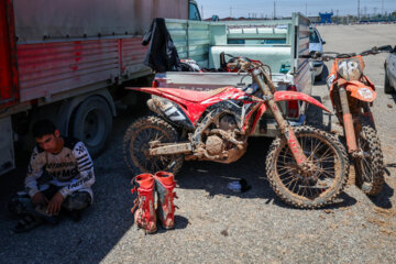 Course de moto-cross à Ahvaz