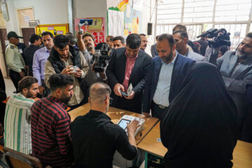 مرحله دوم انتخابات مجلس-خرم آباد
