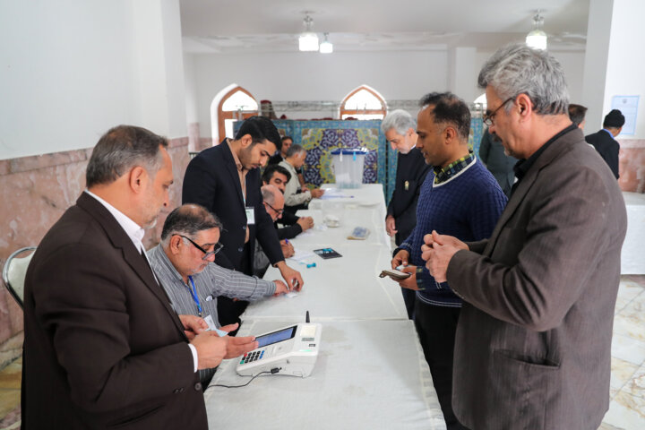انتخاب چهاردهم در کشور؛ مشارکت پرشور و انتخاب اصلح برای ایران مقتدر / بروز رسانی میشود