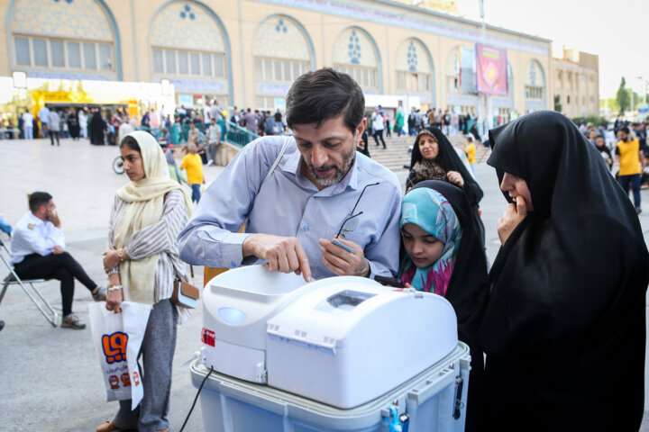 یک تیر و چند نشان جمعه نمایشگاه