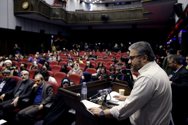 نشست خبری وزیر فرهنگ و ارشاد اسلامی