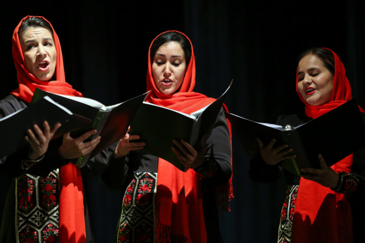 فیلم| در سومین جشنواره گروه‌های کر ایران در شیراز چه گذشت ؟