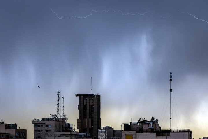 رگبار و رعد و برق در شمال و شمال غرب کشور