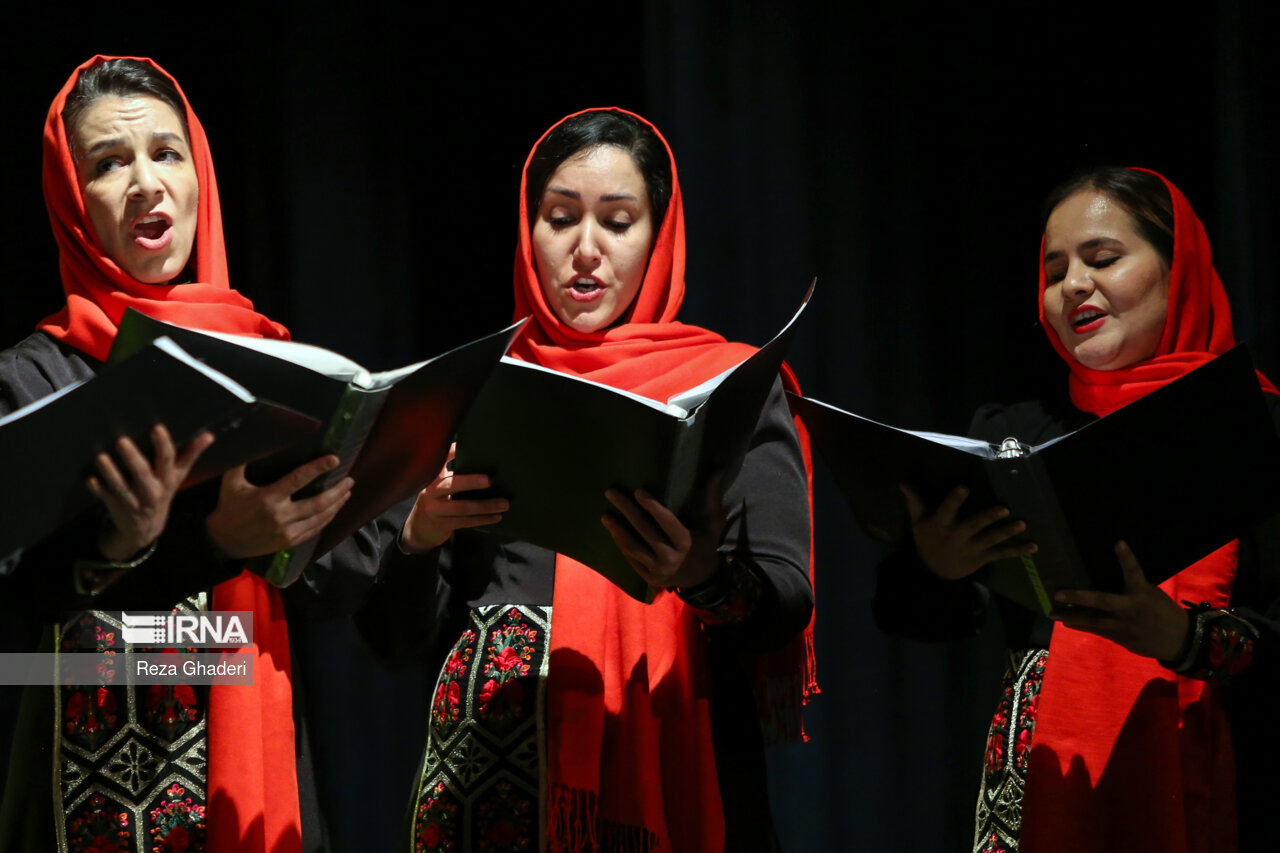 فیلم| در سومین جشنواره گروه‌های کر ایران در شیراز چه گذشت ؟