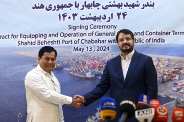 Iran, India Sign Contract for Equipping and Operating Container Terminals of Shahid Rajaei Port