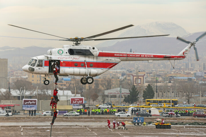 کمبود چهار هزار خودروی امدادی و آمبولانس در هلال احمر/لزوم استفاده از هوش مصنوعی