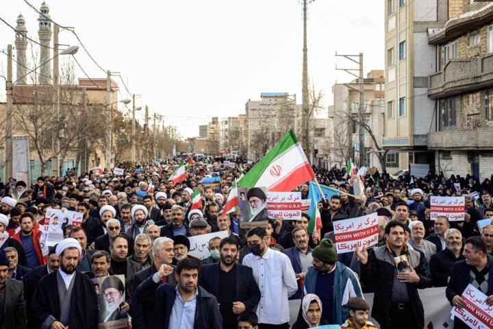 راهپیمایی مردم ایران در محکومیت حمله تروریستی کرمان