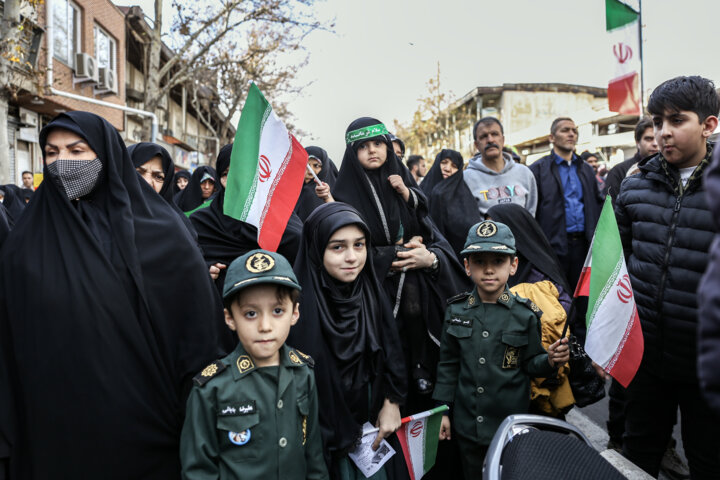 راهپیمایی مردم ایران در محکومیت حمله تروریستی کرمان