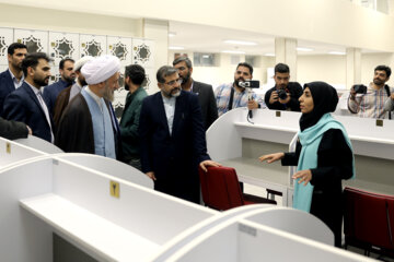 افتتاح کتابخانه شهید دستغیب با حضور وزیر فرهنگ و ارشاد اسلامی در شیراز