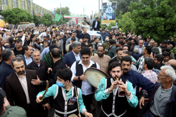 سفر رئیس جمهور به مازندران- استقبال مردمی