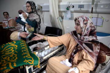 حضور خادمان رضوی در بیمارستان صیاد شیرازی گرگان