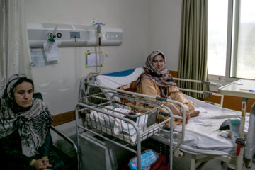 حضور خادمان رضوی در بیمارستان صیاد شیرازی گرگان