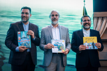مراسم روز اقتدار دریایی ارتش در سی و پنجمین نمایشگاه کتاب تهران- روز نهم