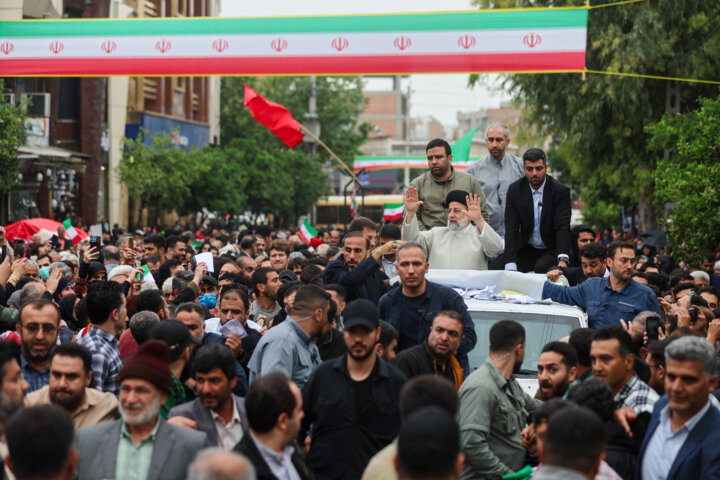 سفر رئیس جمهور به مازندران- استقبال مردمی