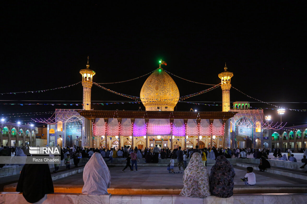 برپایی نمایشگاه «حرم آنجاست» در خانه عکاسان جوان