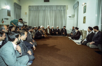 شهید آیت الله سید ابراهیم رئیسی در گذر زمان