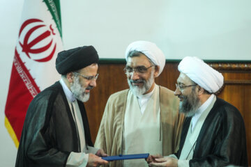 شهید آیت الله سید ابراهیم رئیسی در گذر زمان