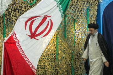 شهید آیت الله سید ابراهیم رئیسی در گذر زمان