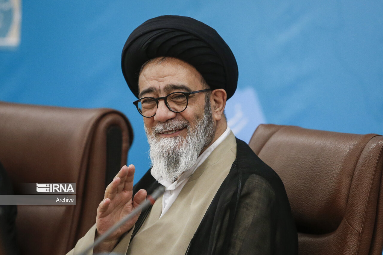 شهادت زیبنده حاج آقا آل هاشم بود شهادت زیبنده حاج آقا آل هاشم بود