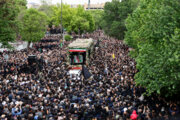 Die historische Beerdigungszeremonie der Märtyrer in Stadt Täbriz