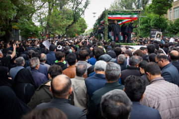 Tabriz- Procesión fúnebre por el presidente Raisi y sus acompañantes