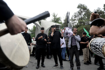 Cérémonie de deuil à l’université de Téhéran pour le martyre du président Raïssi et de ses compagnons 