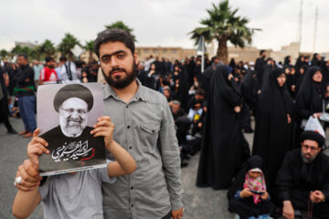 Historical Funeral of Martyrs of Service in Qom