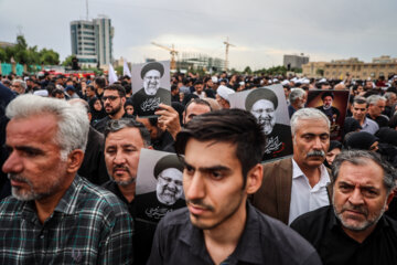 Historical Funeral of Martyrs of Service in Qom