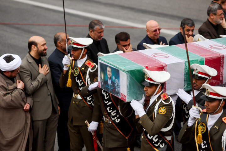 امیرعبداللهیان؛ تنها دیپلماتی که رنج بیماران پروانهای را لمس کرد 4 امیرعبداللهیان؛ تنها دیپلماتی که رنج بیماران پروانهای را لمس کرد