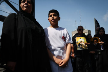 تشییع شهدای خدمت در تهران