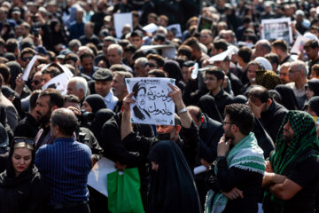 تشییع شهدای خدمت در تهران