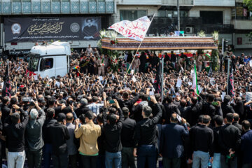 تشییع شهدای خدمت در تهران