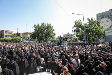 تشییع شهدای خدمت در تهران