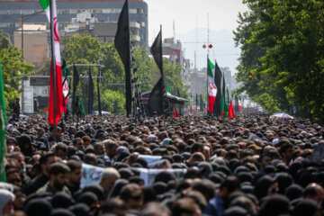 تشییع شهدای خدمت در تهران