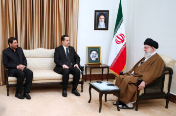 رہبر انقلاب اسلامی سے عراق کے وزیراعظم کی ملاقات