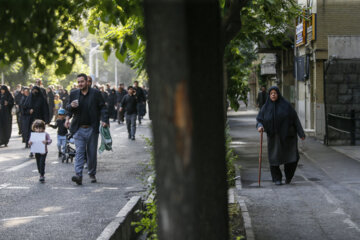 تشییع شهدای خدمت در تهران