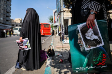 تشییع شهدای خدمت در تهران