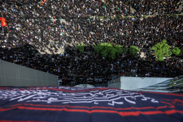 تشییع شهدای خدمت در تهران