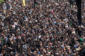 تشییع شهدای خدمت در تهران