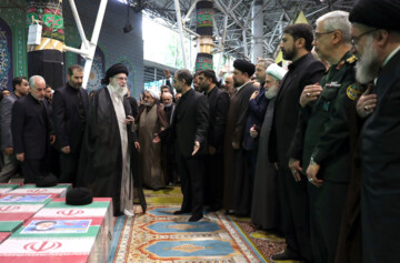 Supreme Leader Offers Prayers on Bodies of Martyrs of Serviceنقلاب بر پیکر شهدای خدمت