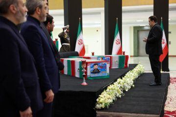 Funcionarios de países rinden homenaje al presidente mártir Raisi