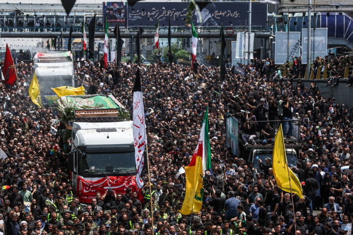 خداحافظی باشکوه ملت با شهید جمهور