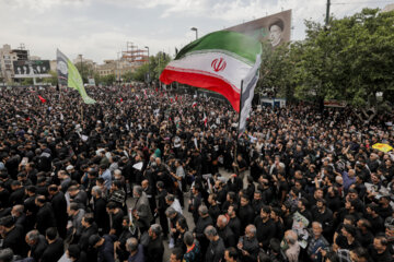 شهردار مشهد: سه میلیون نفر در آیین تشییع شهید جمهور حضور دارند