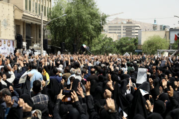 تشییع پیکر شهید «محسن دریانوش» در نجف آباد