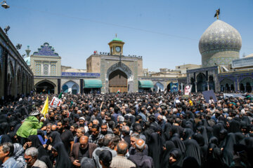 Le martyr Hossein Amirabdollahian enterré dans le sanctuaire de Shah Abdolazim, situé dans la ville de Rey au sud de Téhéran