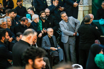 Le martyr Hossein Amirabdollahian enterré dans le sanctuaire de Shah Abdolazim, situé dans la ville de Rey au sud de Téhéran