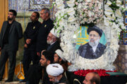  رہبر انقلاب اسلامی کی جانب سے شہید صدر کی مجلس  کا اہتمام