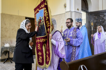 ادای احترام و دعا برای رئیس جمهور شهید در کلیسای سرکیس